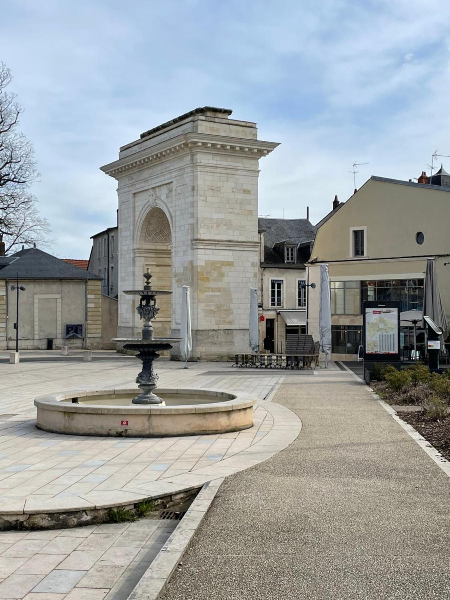 Hotel Des Ducs Nevers